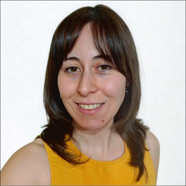 YARELA BENITA REYES CISTERNAS, mediador/a en TEMUCO